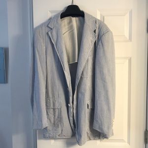 Mens Polo Seersucker jacket.  Size 44L. Great shape